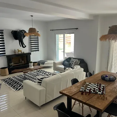 Willa Golden Olive Lourdata (Kefalonia)